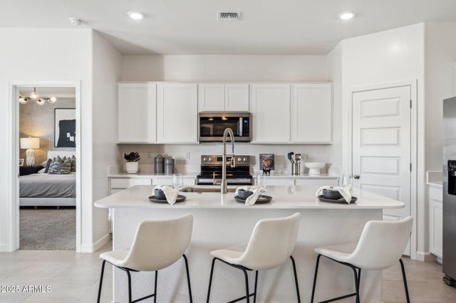 23941 W YAVAPAI Street, Buckeye, AZ 85326