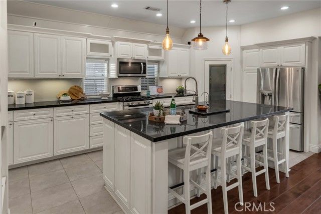 8399 San Capistrano, Buena Park, CA 90620