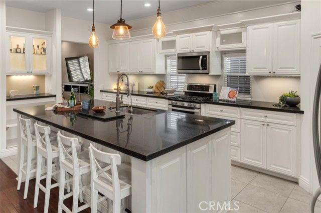 8399 San Capistrano, Buena Park, CA 90620