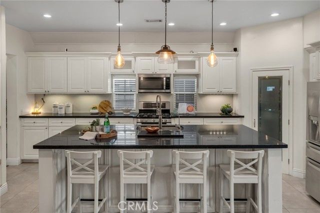 8399 San Capistrano, Buena Park, CA 90620