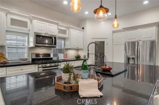 8399 San Capistrano, Buena Park, CA 90620