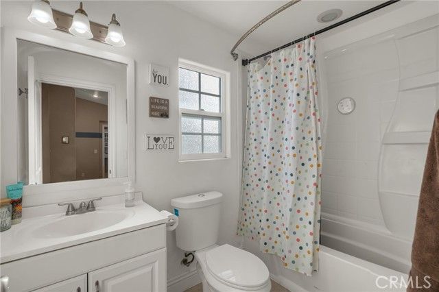 8399 San Capistrano, Buena Park, CA 90620