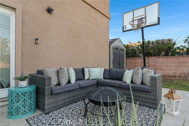 8399 San Capistrano, Buena Park, CA 90620