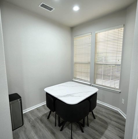 7823 Glenn Cliff Drive, Houston, TX 77064