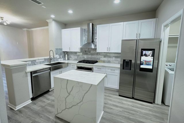 7823 Glenn Cliff Drive, Houston, TX 77064