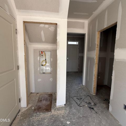 100 Cornelia Crossing, Cameron, NC 28326