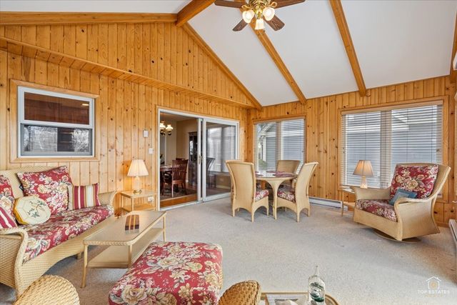 2025 Ivy Court, Schaumburg, IL 60194