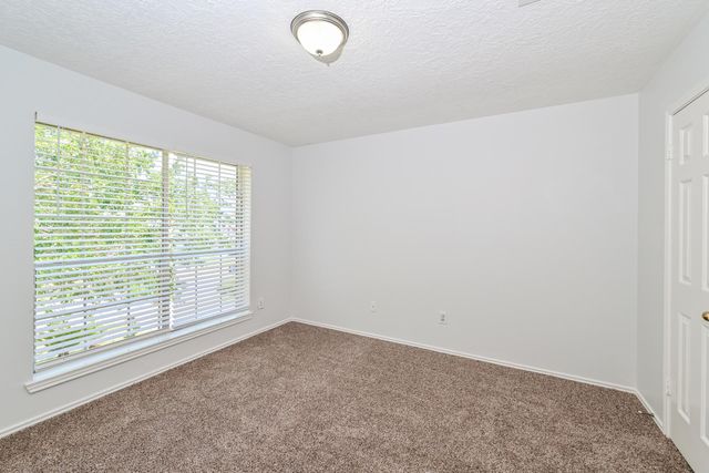 11125 31st Avenue N, Texas City, TX 77591