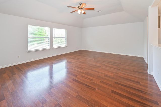 11125 31st Avenue N, Texas City, TX 77591