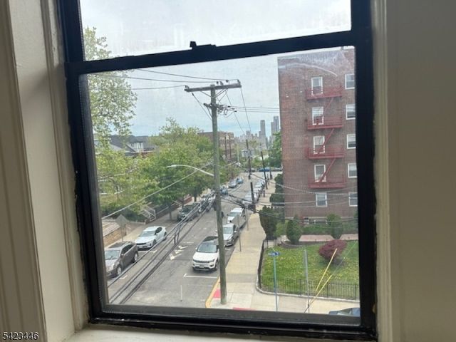 33 62Nd St 4A, West New York Town, NJ 07093