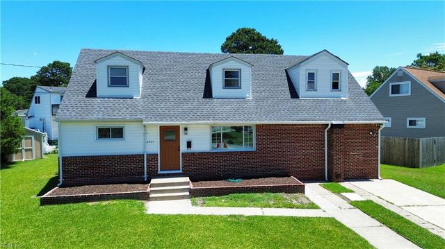 4801 Peachcreek LN, Virginia Beach, VA 23455