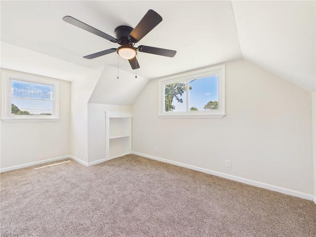 4801 Peachcreek LN, Virginia Beach, VA 23455