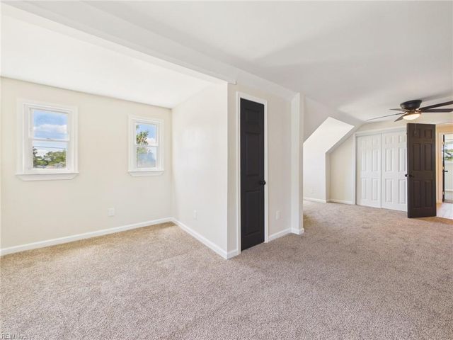 4801 Peachcreek LN, Virginia Beach, VA 23455