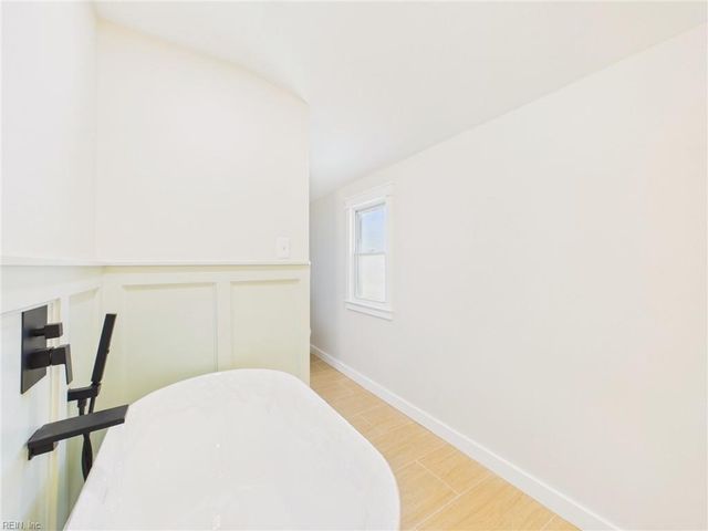 4801 Peachcreek LN, Virginia Beach, VA 23455
