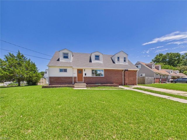 4801 Peachcreek LN, Virginia Beach, VA 23455