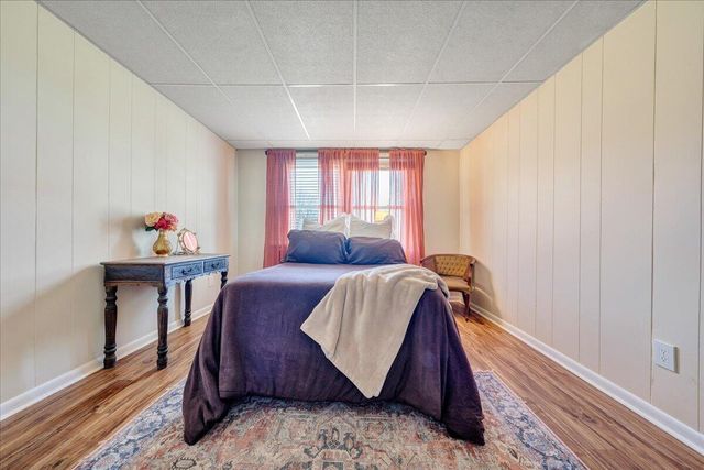 1006 Little Catawba Creek RD, Troutville, VA 24175