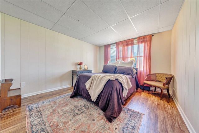 1006 Little Catawba Creek RD, Troutville, VA 24175