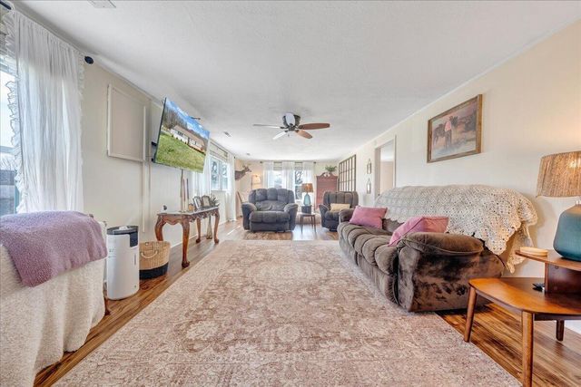 1006 Little Catawba Creek RD, Troutville, VA 24175