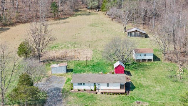 1006 Little Catawba Creek RD, Troutville, VA 24175