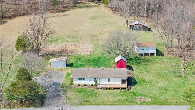 1006 Little Catawba Creek RD, Troutville, VA 24175