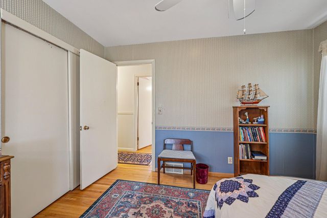 2639 Cedar Crest Road E, Minnetonka, MN 55305