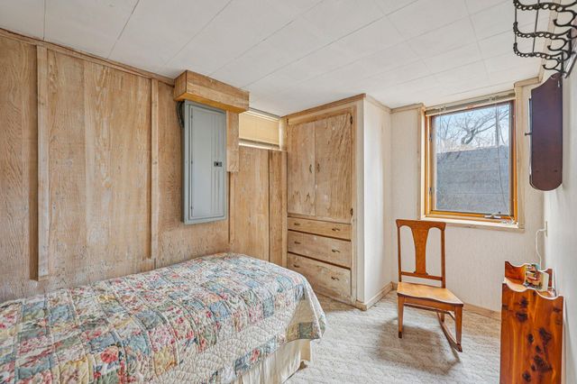 2639 Cedar Crest Road E, Minnetonka, MN 55305