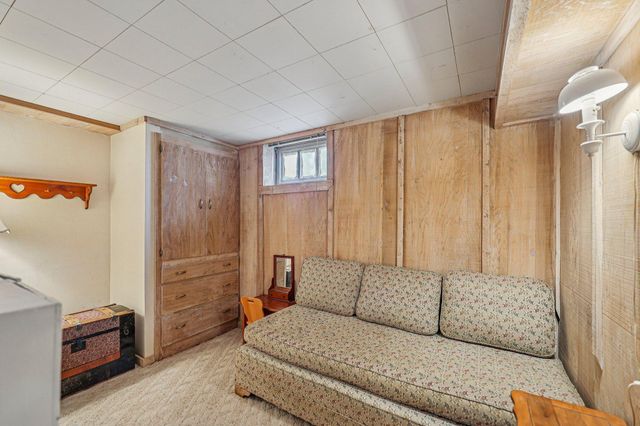 2639 Cedar Crest Road E, Minnetonka, MN 55305