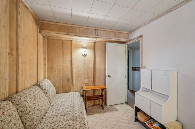 2639 Cedar Crest Road E, Minnetonka, MN 55305