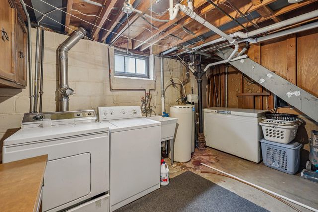 2639 Cedar Crest Road E, Minnetonka, MN 55305