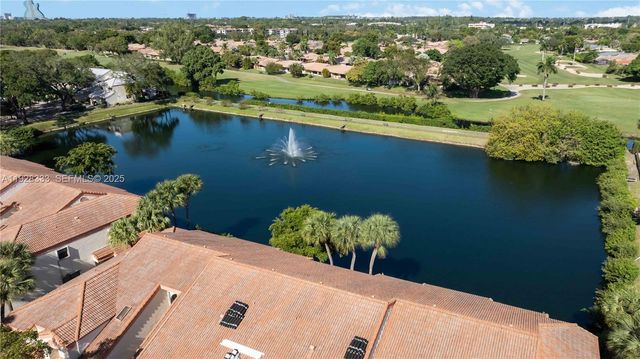 3475 Emerald Oaks Dr 1705, Hollywood, FL 33021