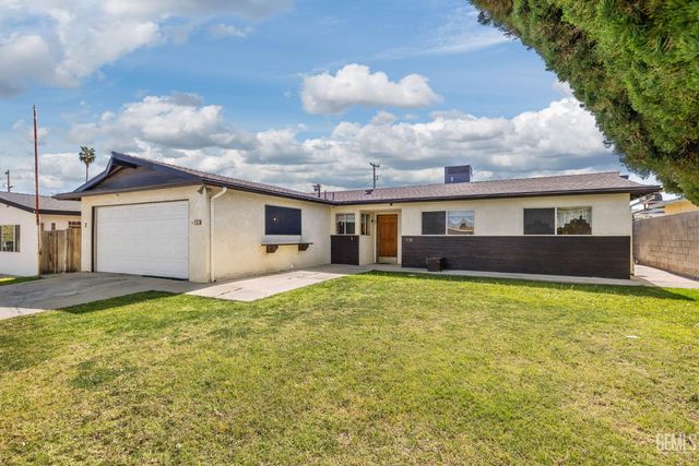 203 Suzanne Lane, Taft, CA 93268