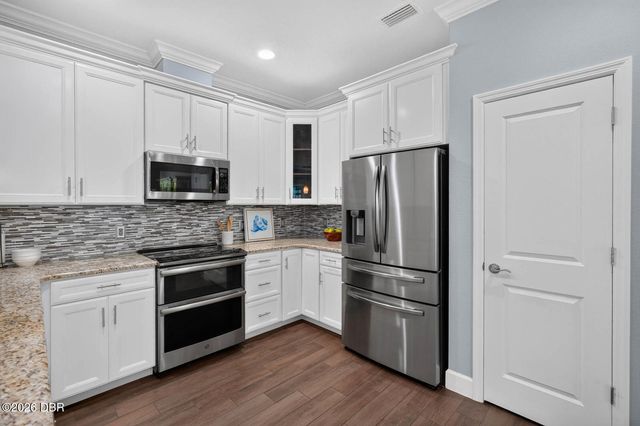 385 Coral Reef Way, Daytona Beach, FL 32124