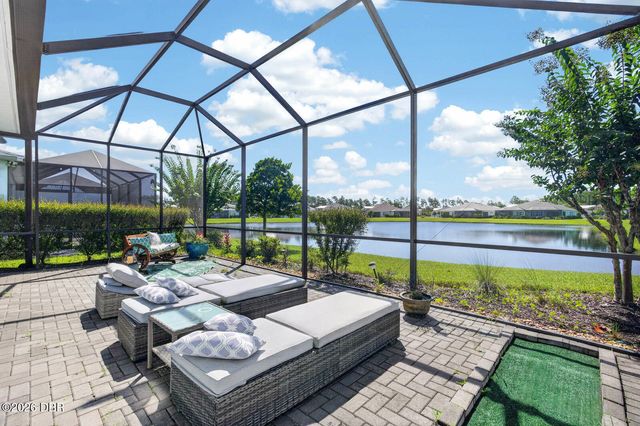 385 Coral Reef Way, Daytona Beach, FL 32124
