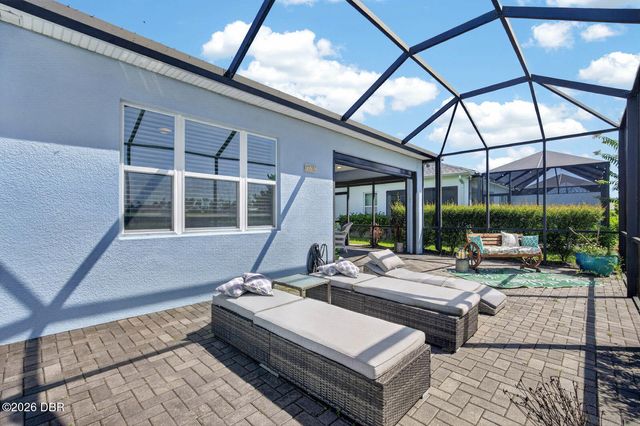 385 Coral Reef Way, Daytona Beach, FL 32124