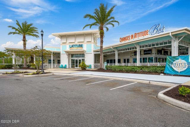 385 Coral Reef Way, Daytona Beach, FL 32124