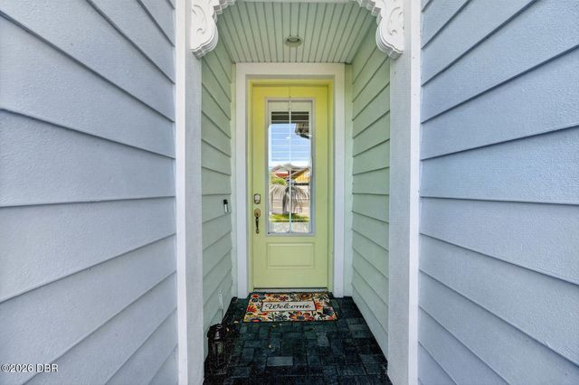 385 Coral Reef Way, Daytona Beach, FL 32124