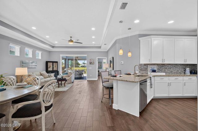 385 Coral Reef Way, Daytona Beach, FL 32124