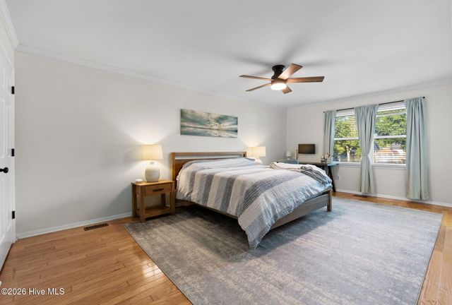 316 NE 58th Street, Oak Island, NC 28465