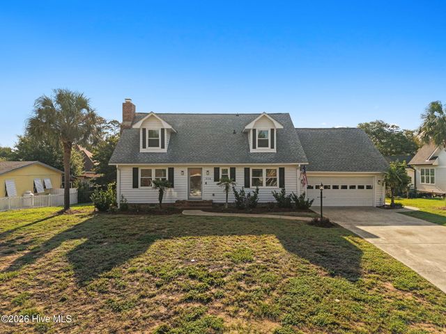 316 NE 58th Street, Oak Island, NC 28465
