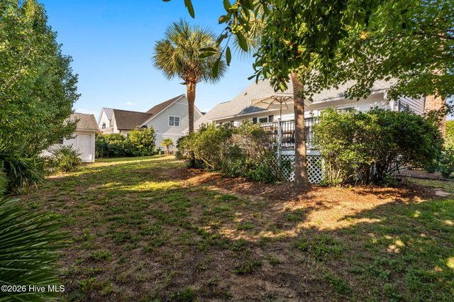 316 NE 58th Street, Oak Island, NC 28465