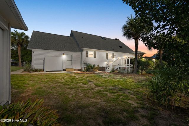 316 NE 58th Street, Oak Island, NC 28465