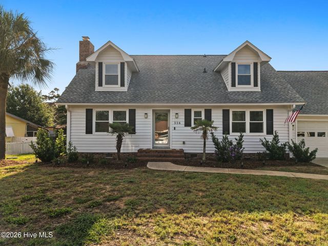 316 NE 58th Street, Oak Island, NC 28465