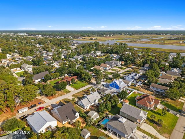 316 NE 58th Street, Oak Island, NC 28465