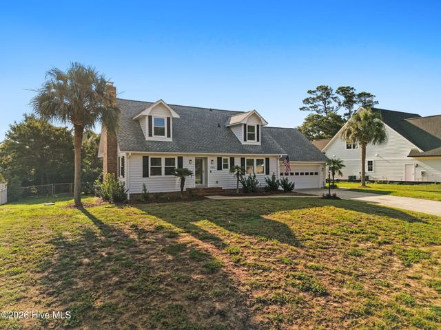 316 NE 58th Street, Oak Island, NC 28465