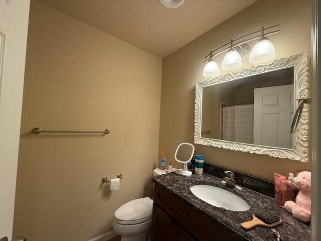 1805 28th St NW, Minot, ND 58703