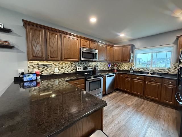 1805 28th St NW, Minot, ND 58703