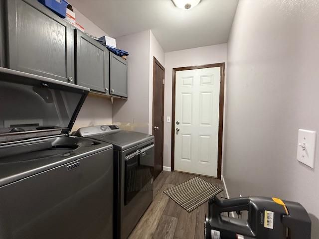 1805 28th St NW, Minot, ND 58703
