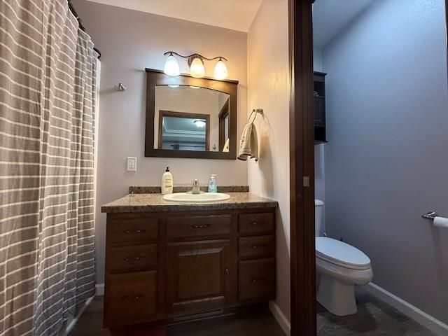 1805 28th St NW, Minot, ND 58703