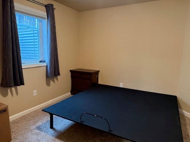 1805 28th St NW, Minot, ND 58703