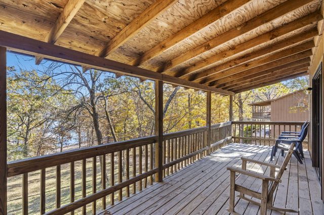 207 Bar M Lane 20, Branson West, MO 65737